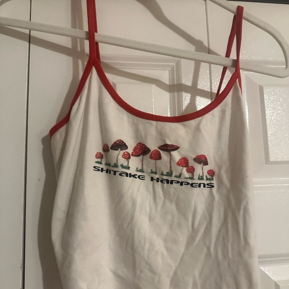 Women's White and Red Graphic Crop Top - Picture 2 of 2